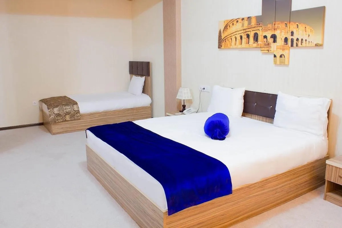 New City Hotel Baku 4*,